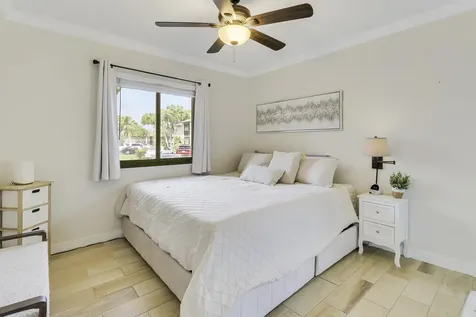 507 Shady Pine Way Greenacres FL 33415