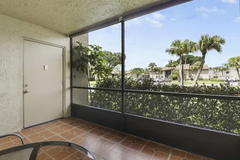 507 Shady Pine Way Greenacres FL 33415