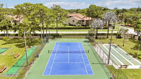 507 Shady Pine Way Greenacres FL 33415