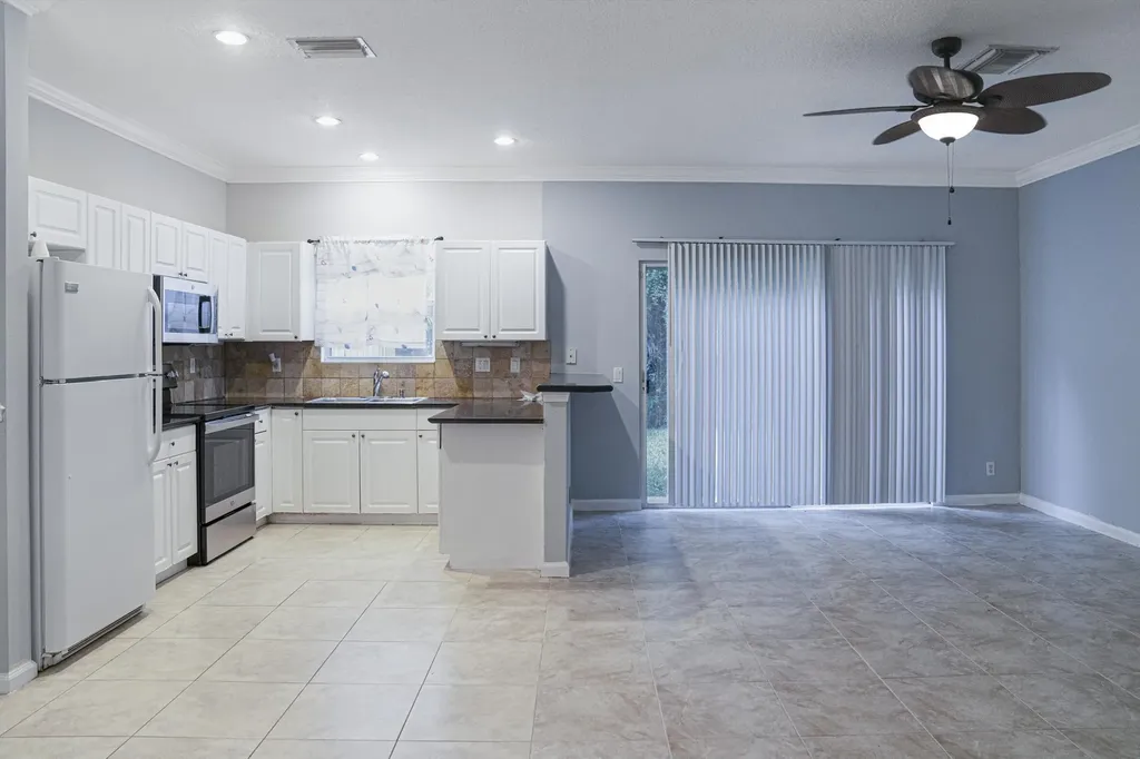 130 Baldwin Boulevard Greenacres FL 33463