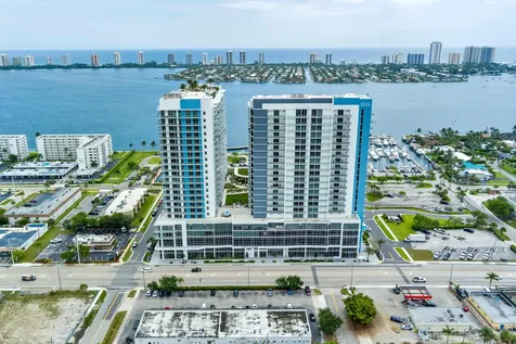 220 Lake Shore Drive Lake Park FL 33403