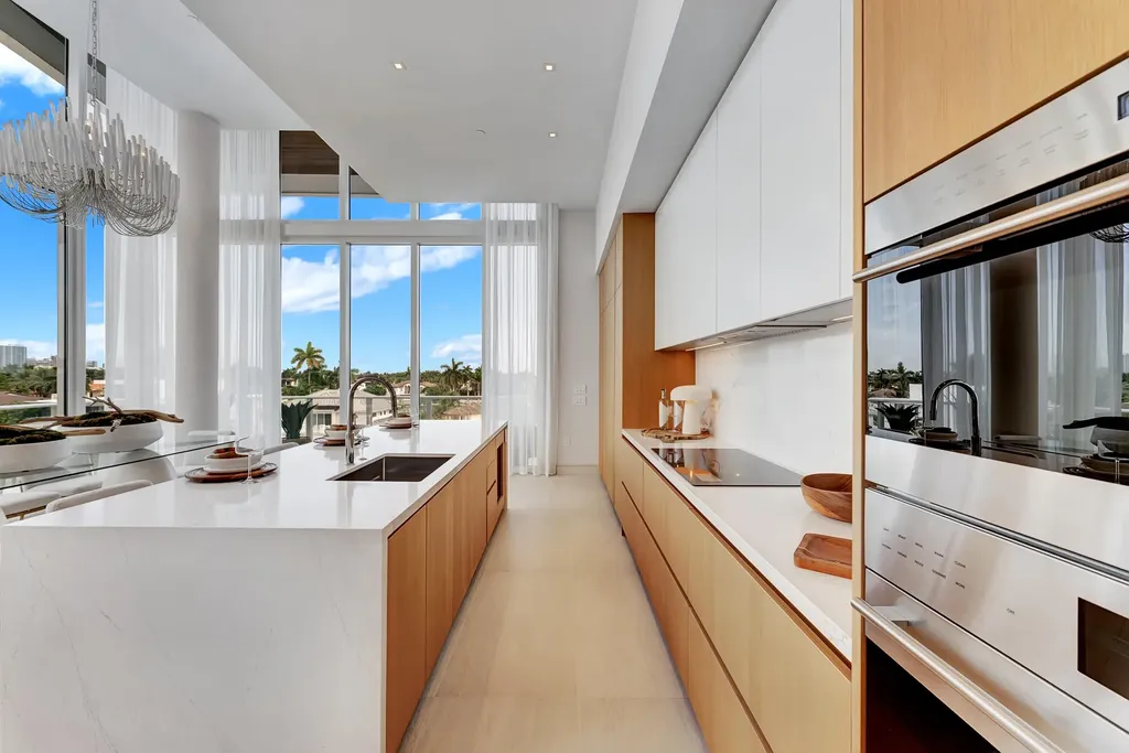 2321 SE 17th Street Fort Lauderdale FL 33316