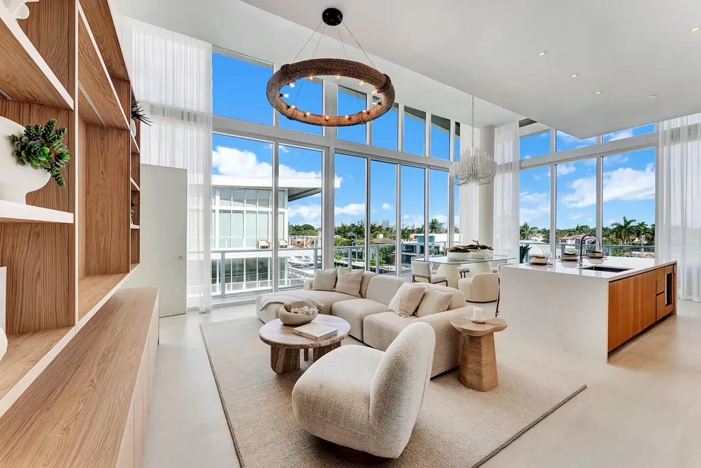 2321 SE 17th Street Fort Lauderdale FL 33316