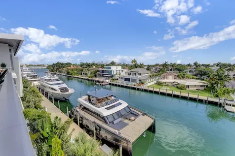 2321 SE 17th Street Fort Lauderdale FL 33316