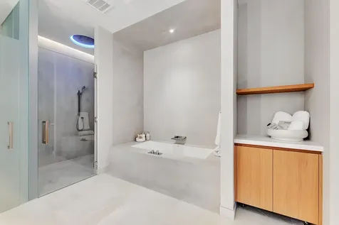 2321 SE 17th Street Fort Lauderdale FL 33316