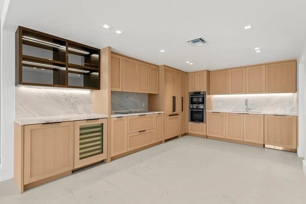 2185 Ibis Isle Road Palm Beach FL 33480