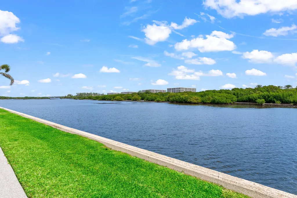 2185 Ibis Isle Road Palm Beach FL 33480