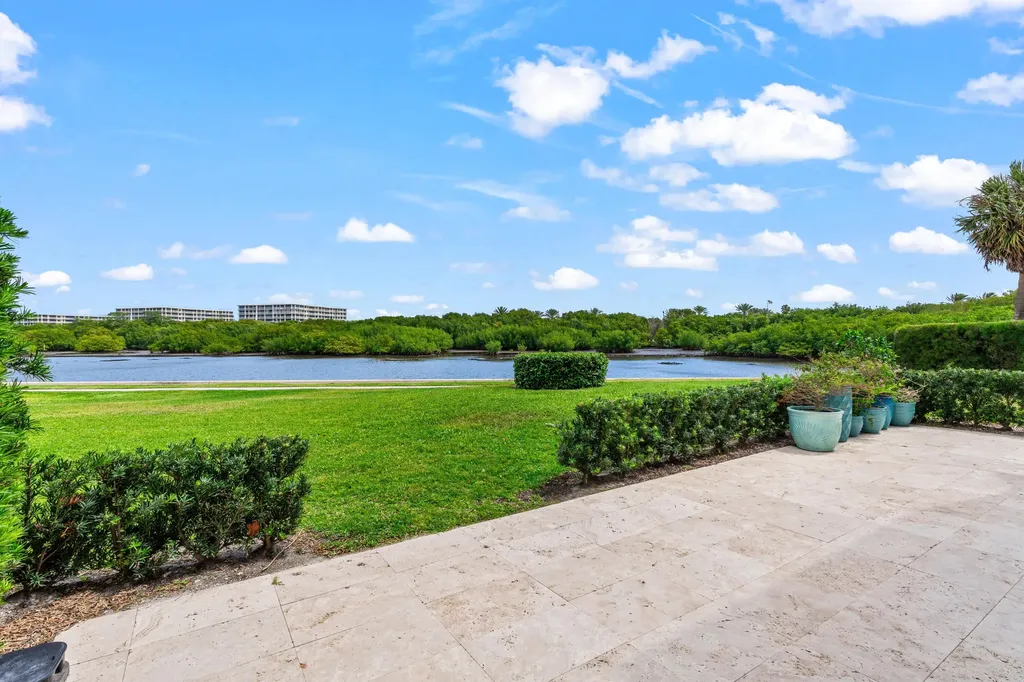 2185 Ibis Isle Road Palm Beach FL 33480