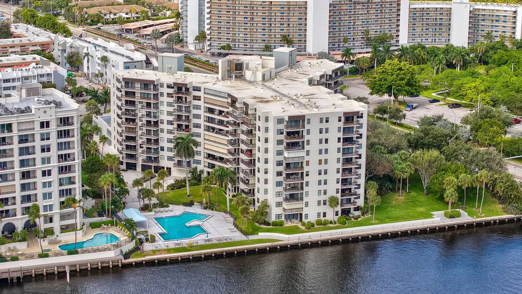 2900 NE 14th Street Causeway Pompano Beach FL 33062