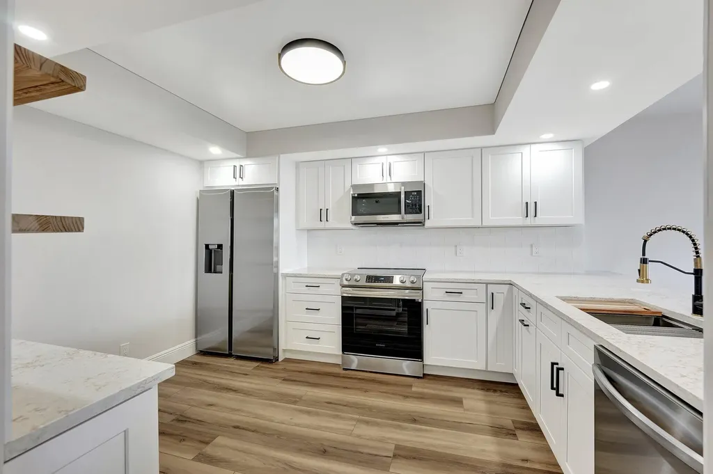 2900 NE 14th Street Causeway Pompano Beach FL 33062