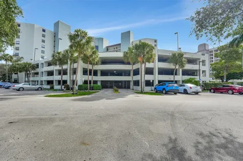 2900 NE 14th Street Causeway Pompano Beach FL 33062