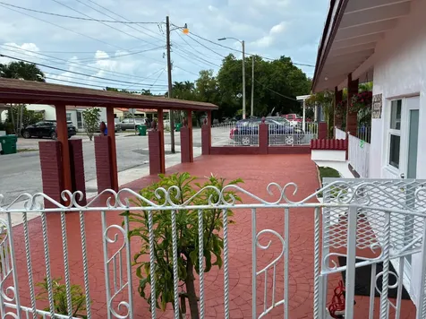2828 SW 2nd Street Miami FL 33135