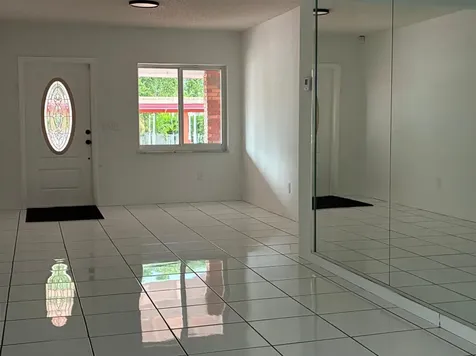 2828 SW 2nd Street Miami FL 33135