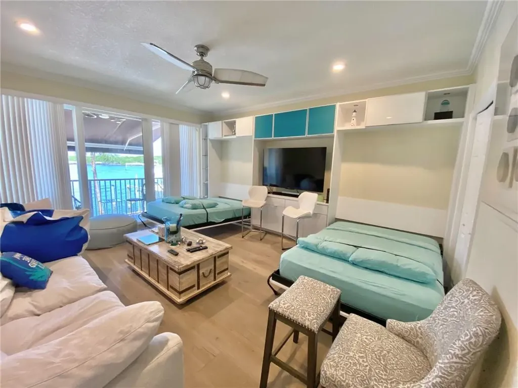 4230 N Ocean Drive Hollywood FL 33019