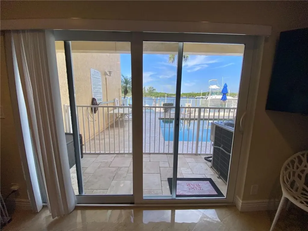 4230 N Ocean Drive Hollywood FL 33019