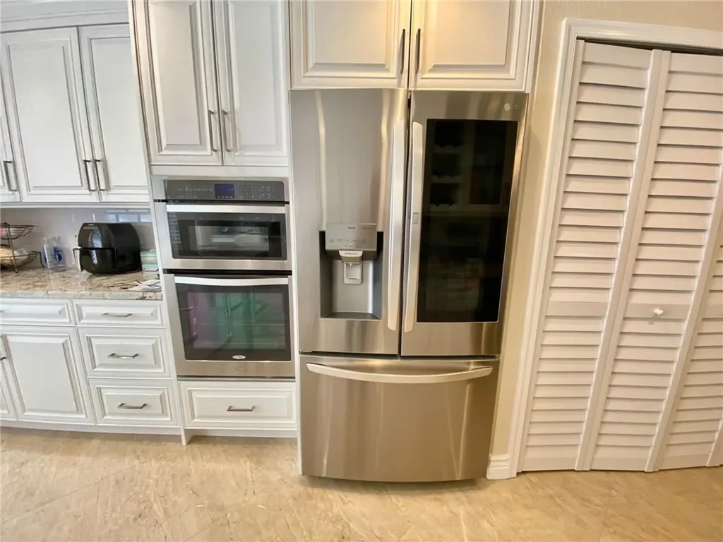 4230 N Ocean Drive Hollywood FL 33019