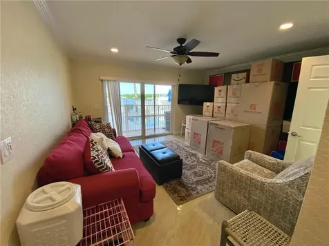 4230 N Ocean Drive Hollywood FL 33019