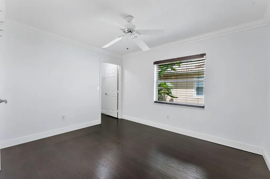 9399 Lake Serena Drive Boca Raton FL 33496