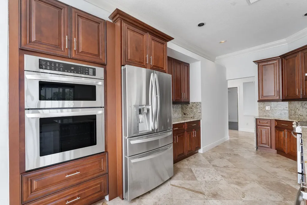 9399 Lake Serena Drive Boca Raton FL 33496