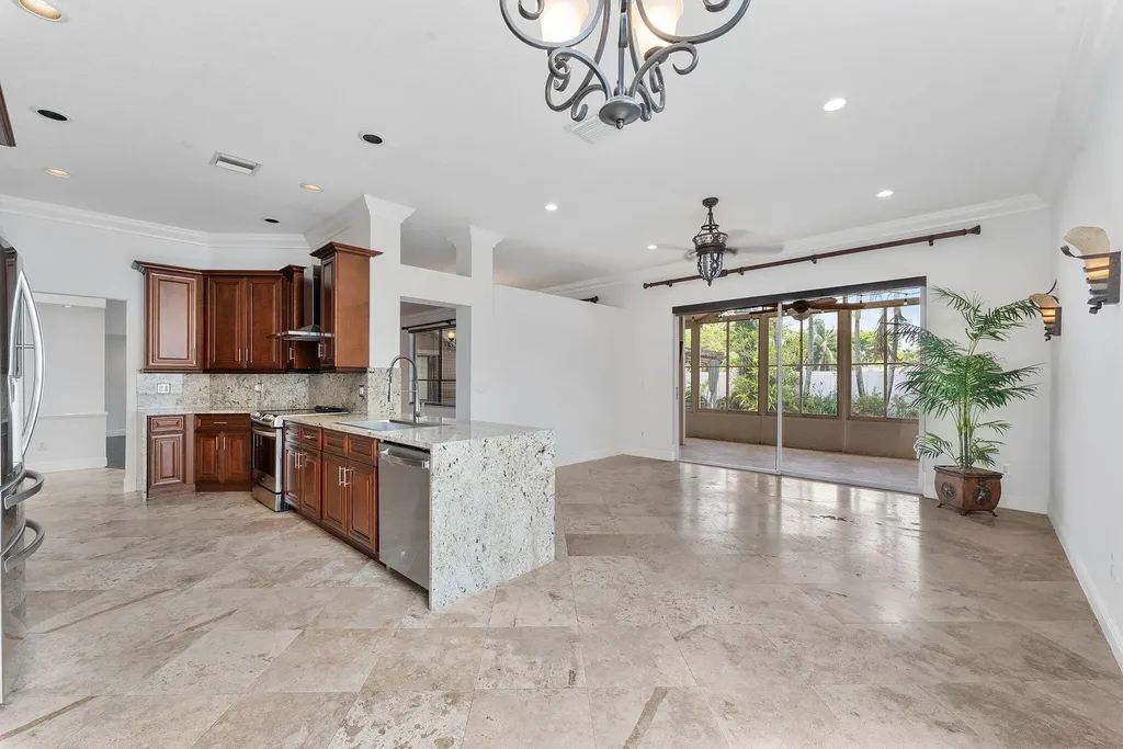 9399 Lake Serena Drive Boca Raton FL 33496