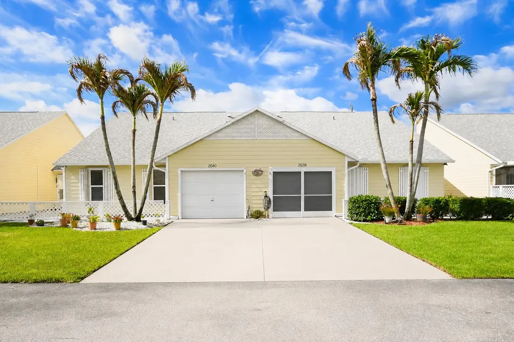 2640 SE Tropical E Circle Port St Lucie FL 34952