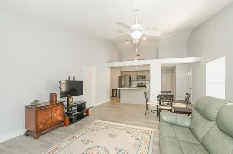2640 SE Tropical E Circle Port St Lucie FL 34952
