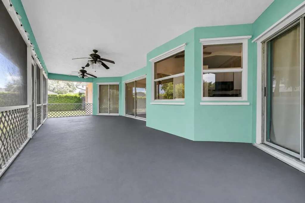 2265 SE Carnation Avenue Port St Lucie FL 34952