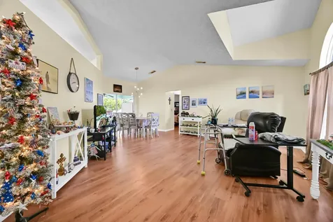 2265 SE Carnation Avenue Port St Lucie FL 34952