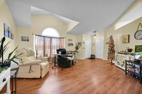 2265 SE Carnation Avenue Port St Lucie FL 34952