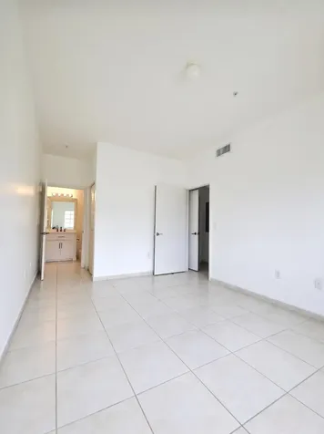 7240 NW 114th Avenue Doral FL 33178