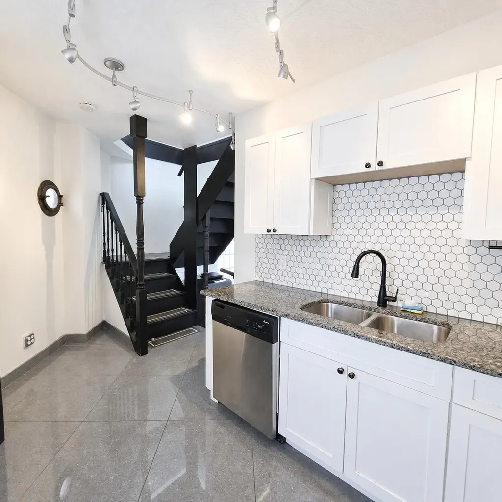 3709 S Olive Avenue West Palm Beach FL 33405