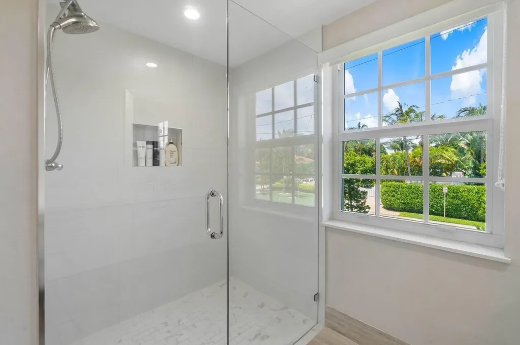 950 De Soto Road Boca Raton FL 33432