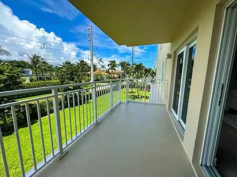 950 De Soto Road Boca Raton FL 33432