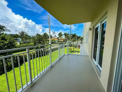 950 De Soto Road Boca Raton FL 33432