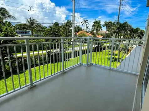 950 De Soto Road Boca Raton FL 33432