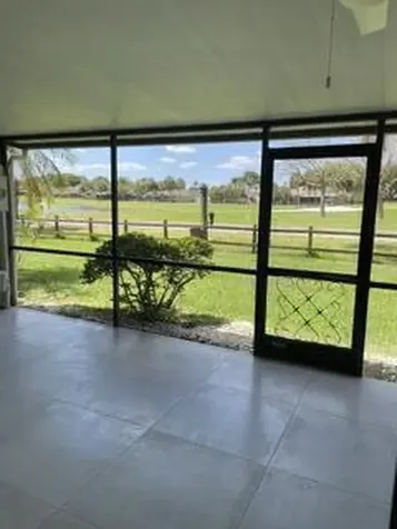 1660 W Golfview Drive Pembroke Pines FL 33026
