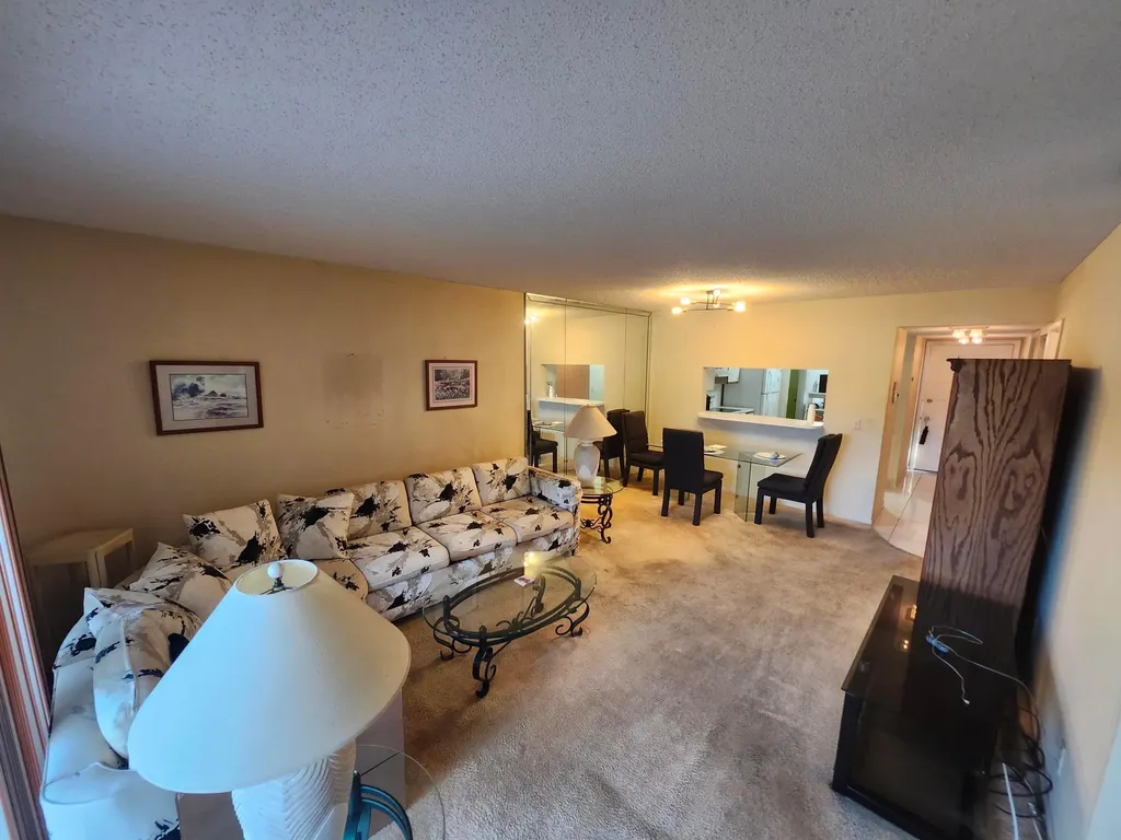 1100 SW 128th Terrace SW Pembroke Pines FL 33027