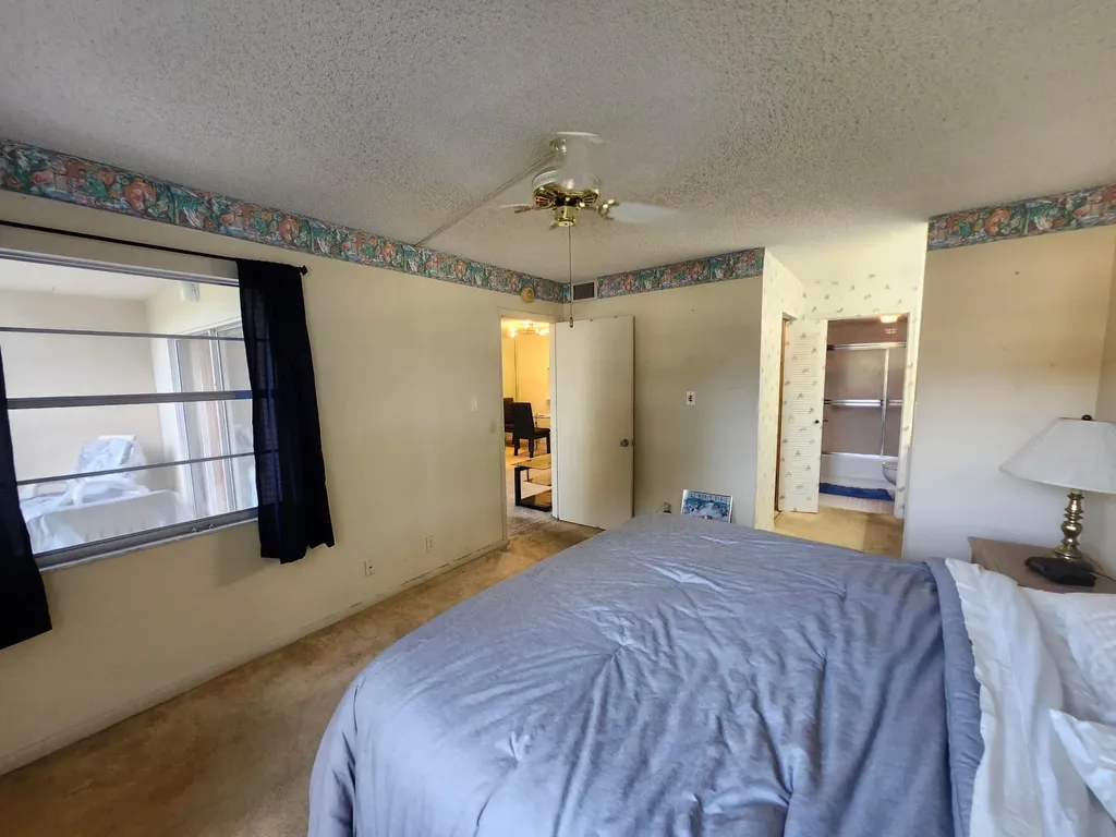 1100 SW 128th Terrace SW Pembroke Pines FL 33027