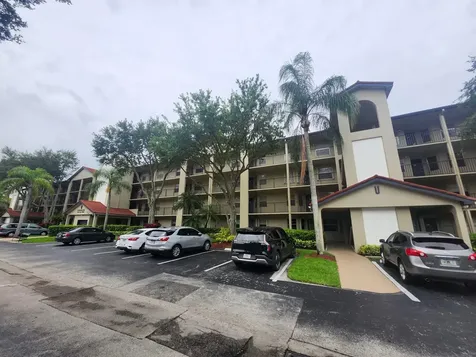 1100 SW 128th Terrace SW Pembroke Pines FL 33027