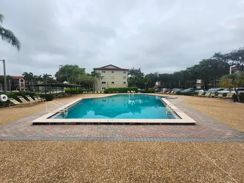 1100 SW 128th Terrace SW Pembroke Pines FL 33027
