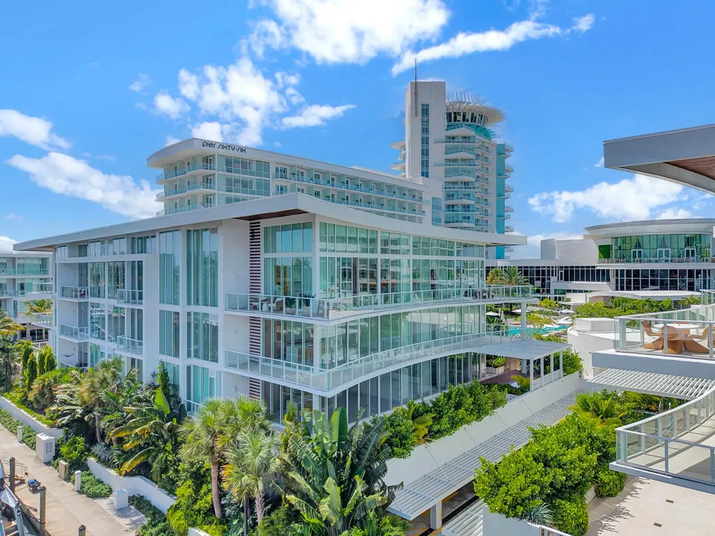 2321 SE 17th Street Fort Lauderdale FL 33316