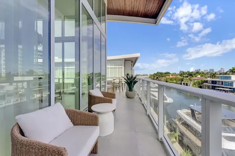 2321 SE 17th Street Fort Lauderdale FL 33316
