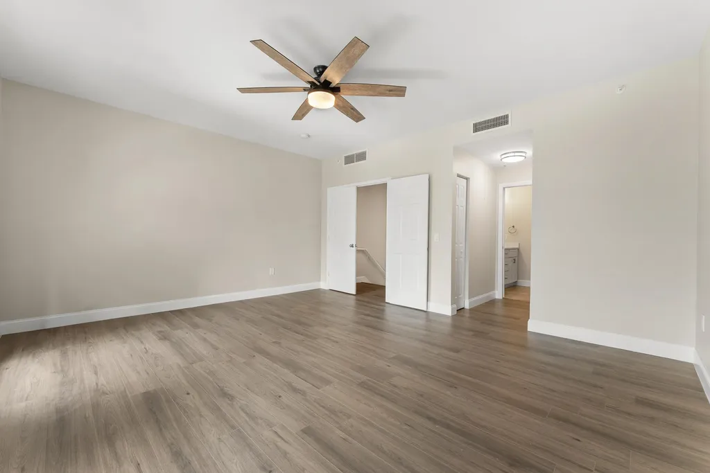 643 Casa Loma Boulevard Boynton Beach FL 33435