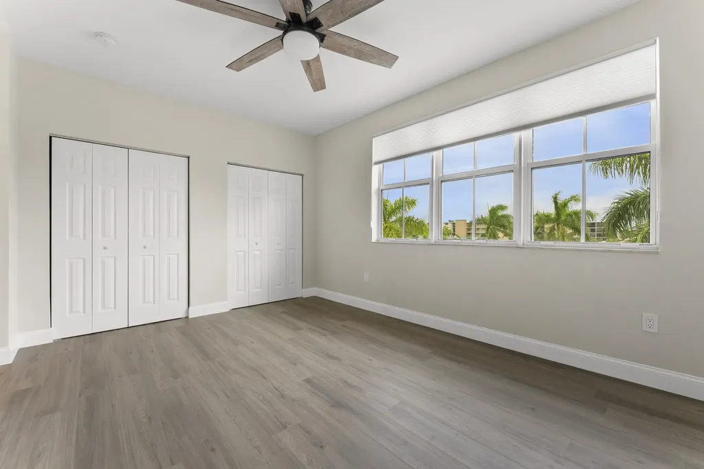 643 Casa Loma Boulevard Boynton Beach FL 33435