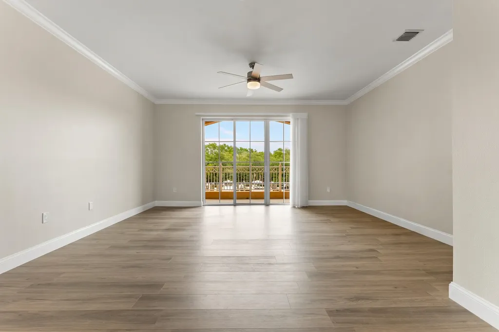 643 Casa Loma Boulevard Boynton Beach FL 33435