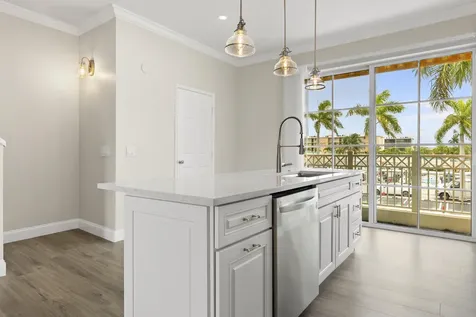 643 Casa Loma Boulevard Boynton Beach FL 33435