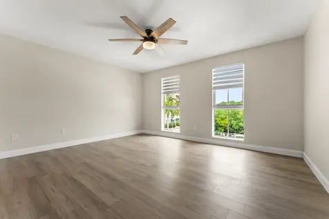 643 Casa Loma Boulevard Boynton Beach FL 33435