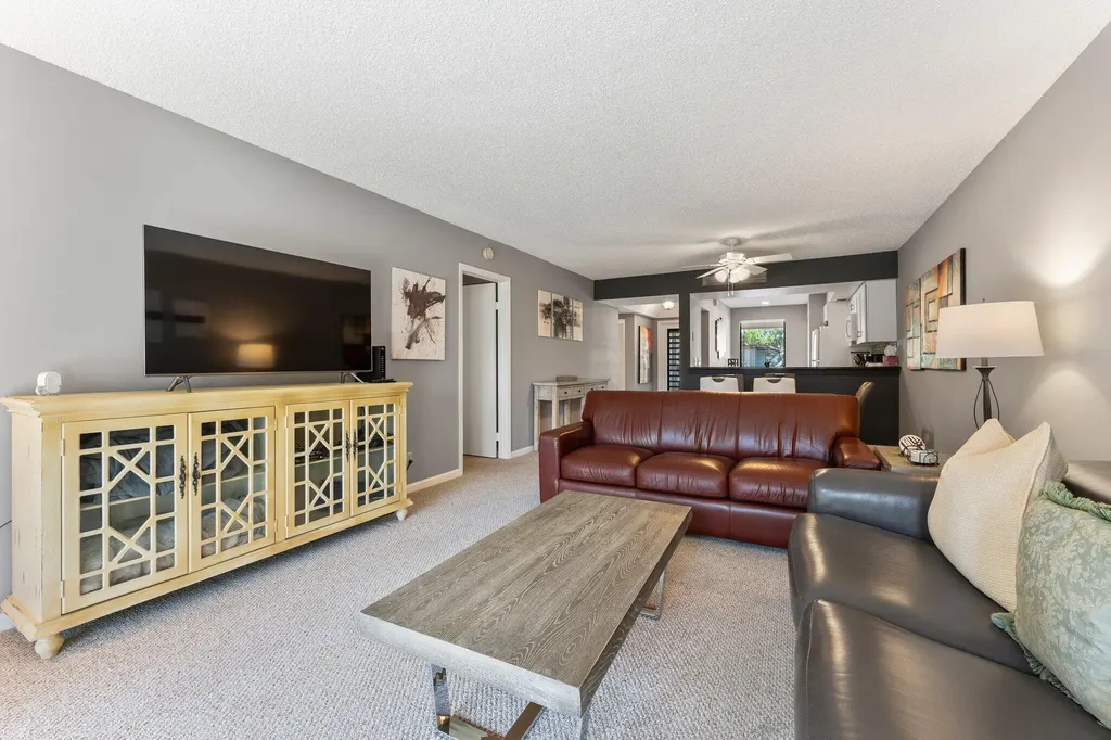 433 Brackenwood Lane N Palm Beach Gardens FL 33418