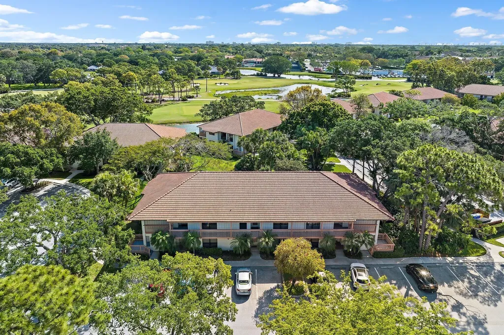 433 Brackenwood Lane N Palm Beach Gardens FL 33418