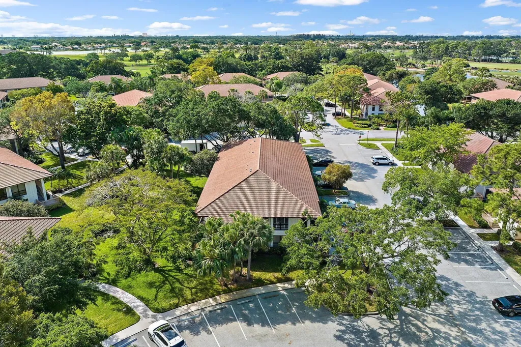 433 Brackenwood Lane N Palm Beach Gardens FL 33418